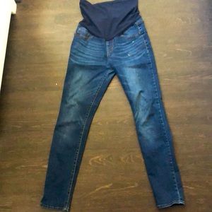 Maternity jeans